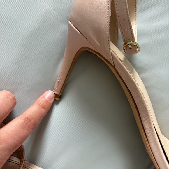 Elegant Pink-Nude High Heels - Picture 3 of 7